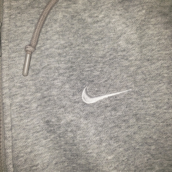 Nike xl grey jacket - Picture 3 of 4